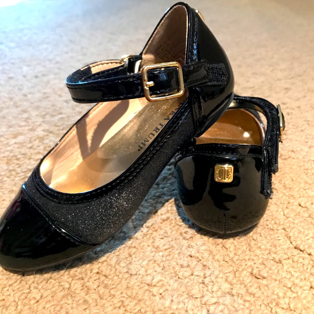 Black and gold sparkly dressy shoes